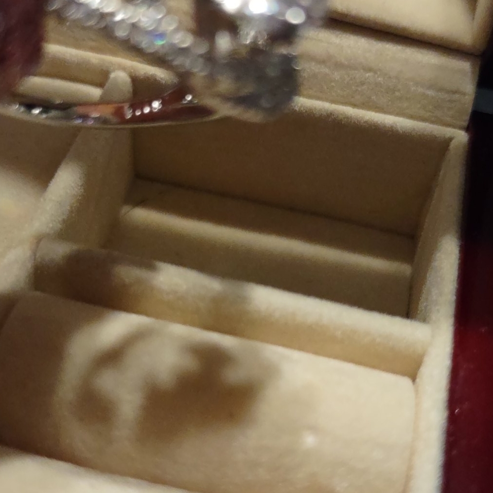 Sterling Silver 925 Size 8 - Picture 6 of 7